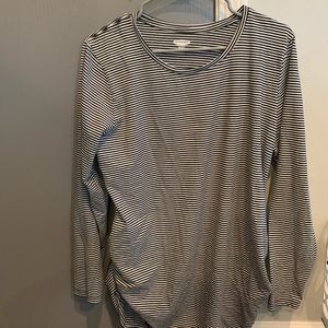 Women’s XL maternity fitted striped tee